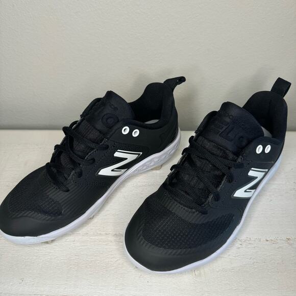 NWOT New Balance Fresh Foam Velo V3 Softball Cleats Women Size 6 - Picture 6 of 12